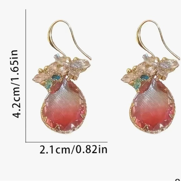 NWT Zircon Butterfly Pink Drop Earrings - Picture 3 of 7